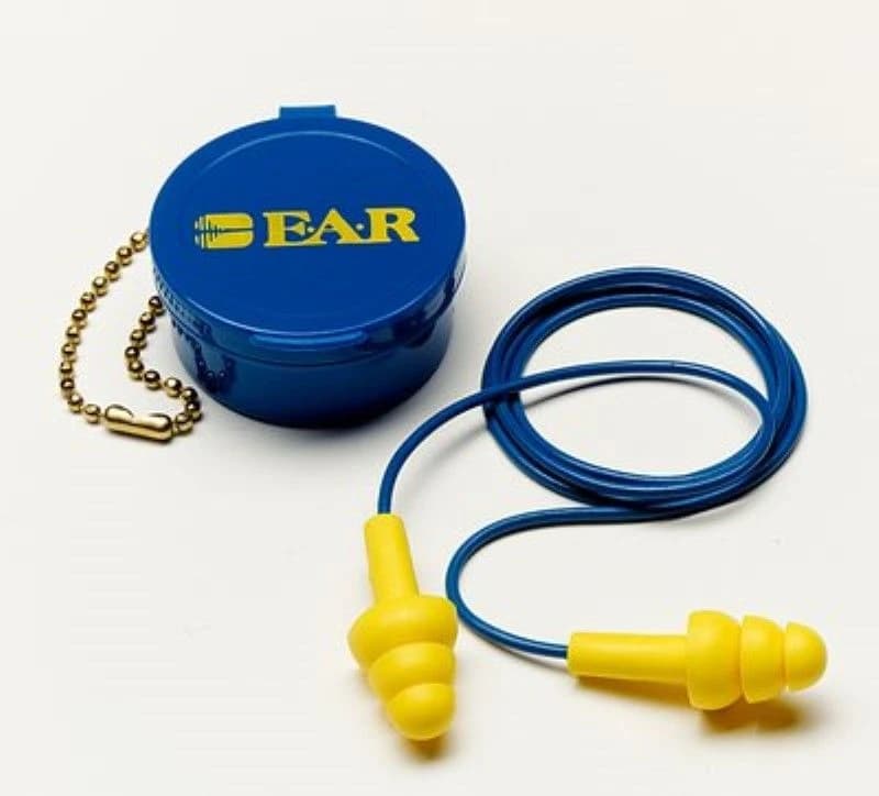 3M Ultrafit Corded Earplugs with Carry Case product image