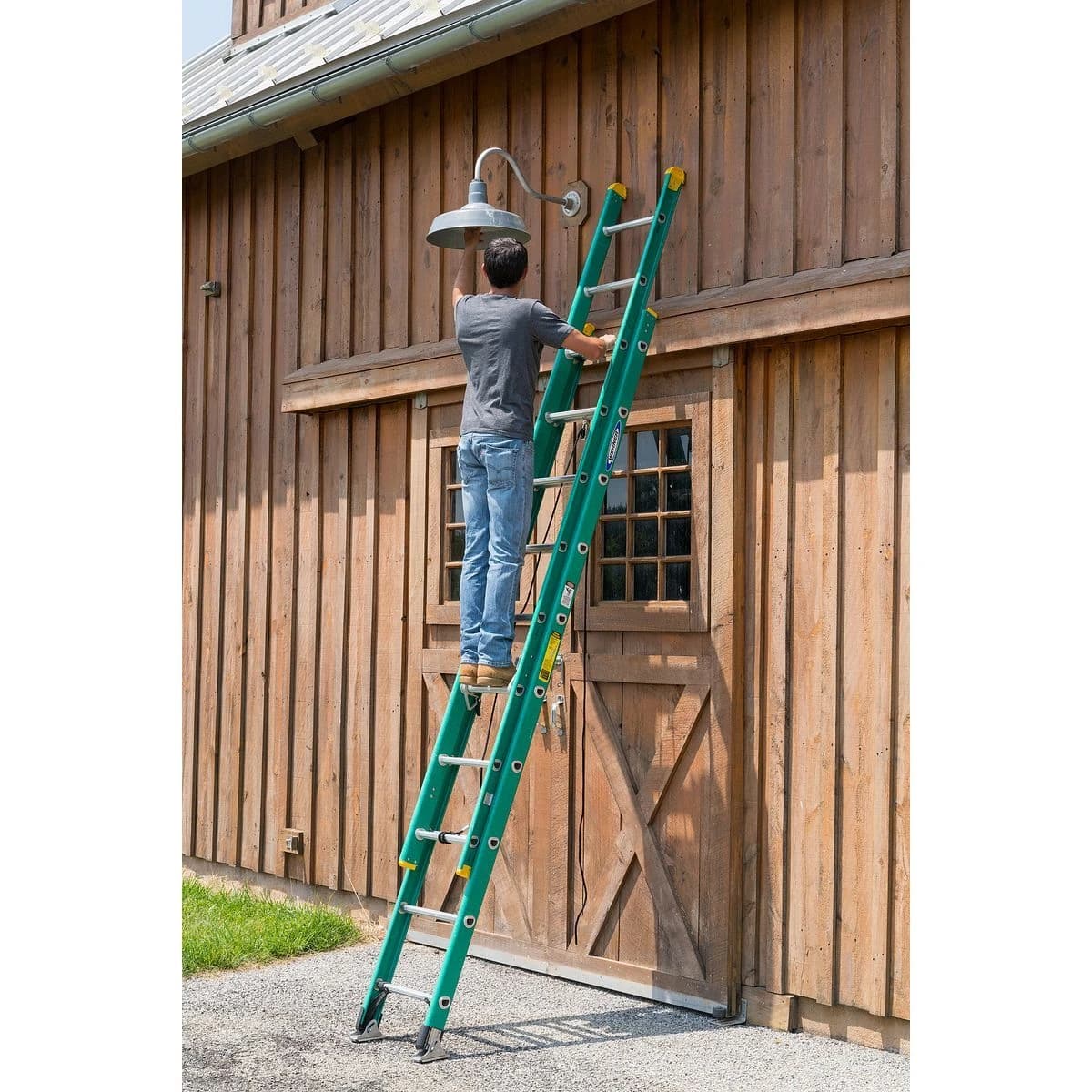 Werner Extension Ladder Fiberglass Type 11 20' 225lb product image